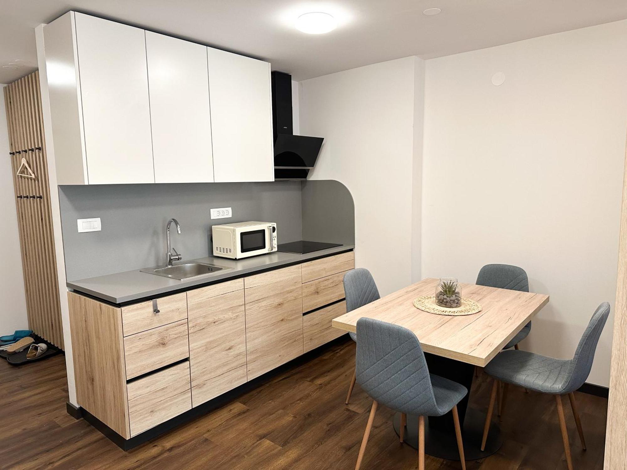 Apartma Prisojnik Kranjska Gora Bagian luar foto